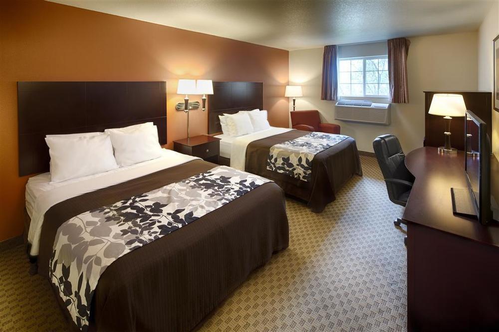 Red Lion Inn & Suites Eugene Room photo